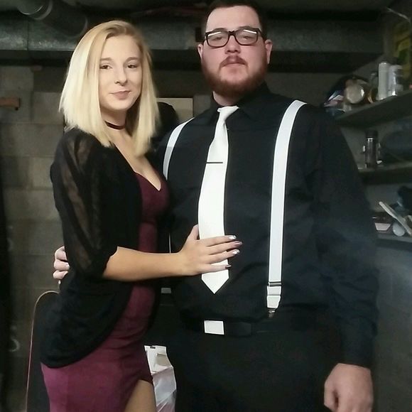 Meet your Posher, Victoria - Picture 1 of 2